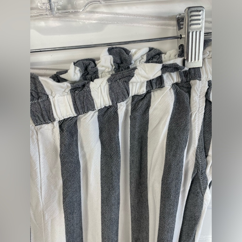 American Eagle Outfitters Kids Striped Pants - Black and White - Picture 8 of 10
